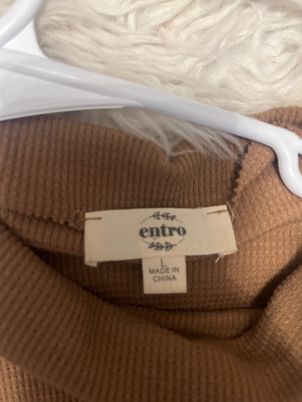 entro Brown Puff Sleeve Knit Top with Faux Leather Sleeves - Picture 2 of 2